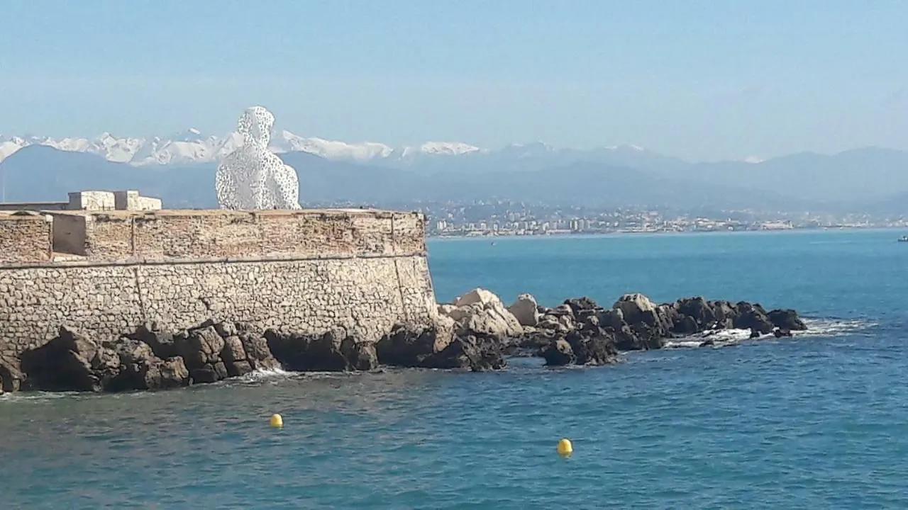 Amiral Courbet Apartment Juan-les-Pins 0*,